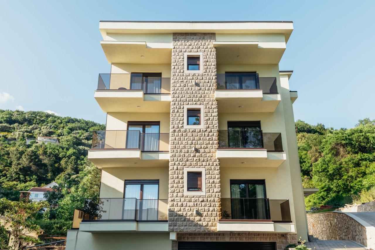 הרצג-נובי Green Valley Apartments מראה חיצוני תמונה